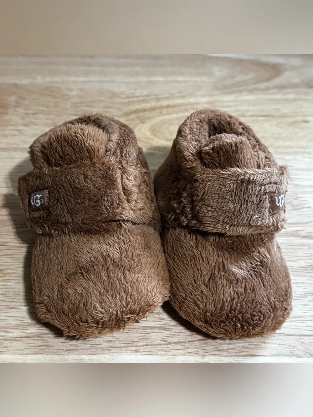 UGG Bixbee Baby Booties Chestnut Brown Size 2/3 6-12M Plush Crib Shoes